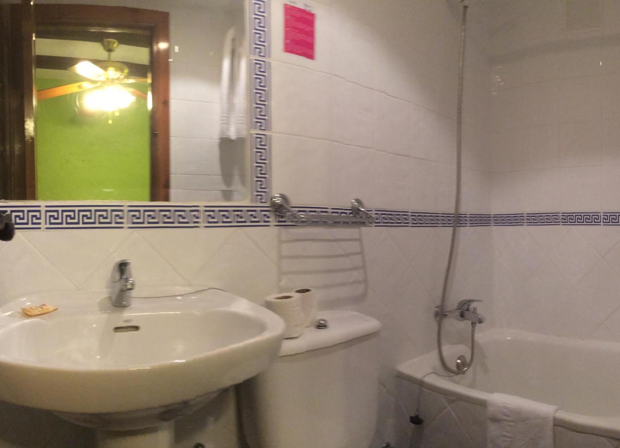 Hotel Hermanos Macias Ronda Szoba fotó